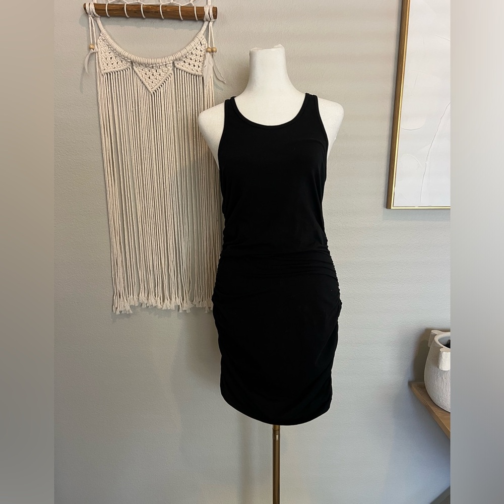 Aritzia TNA Chill Malibu Dress
